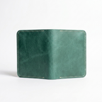 The Heritage Leather Vertical Bi-Fold Card Holder Gauguin Green